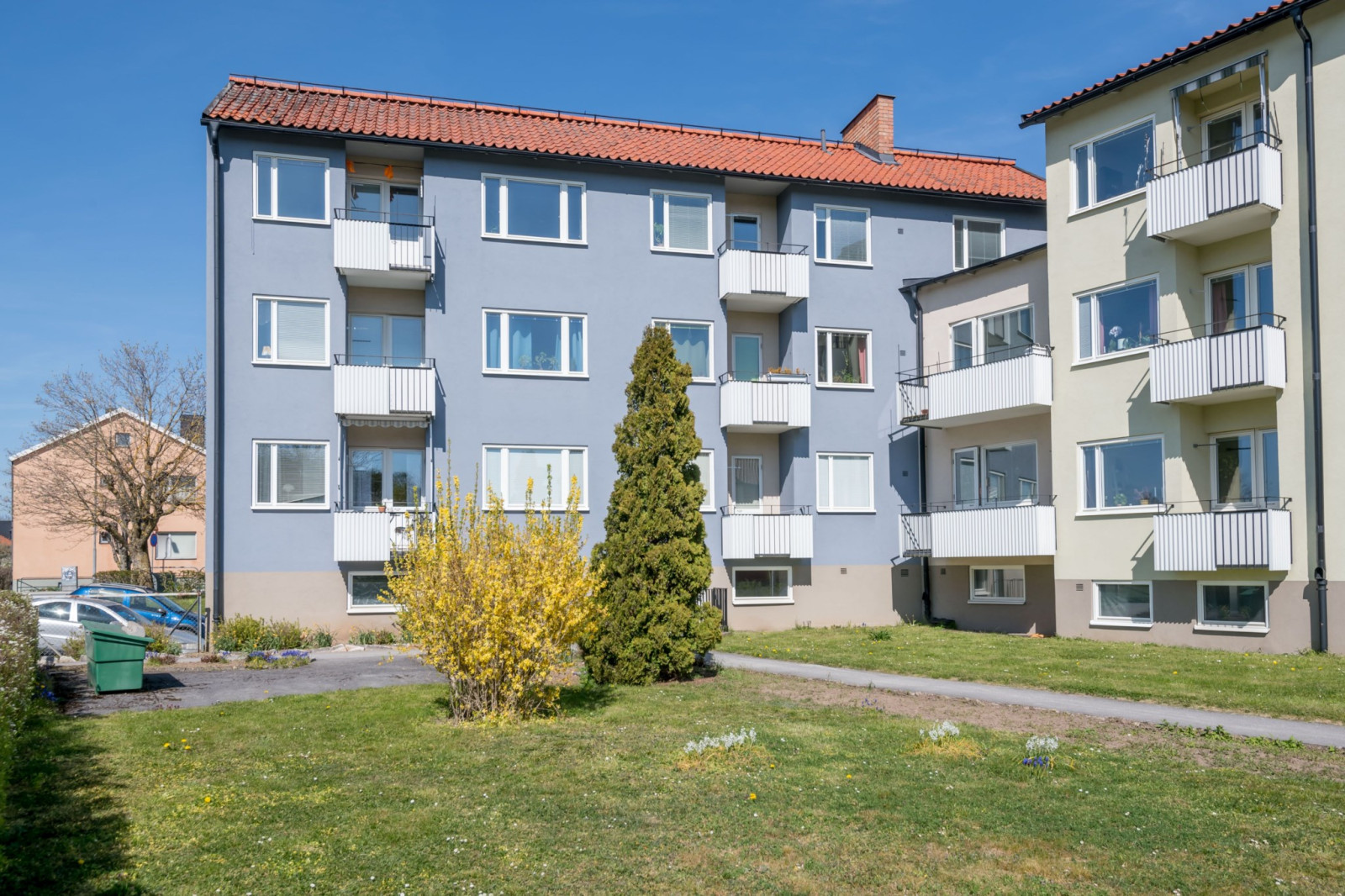  Lännavägen 8