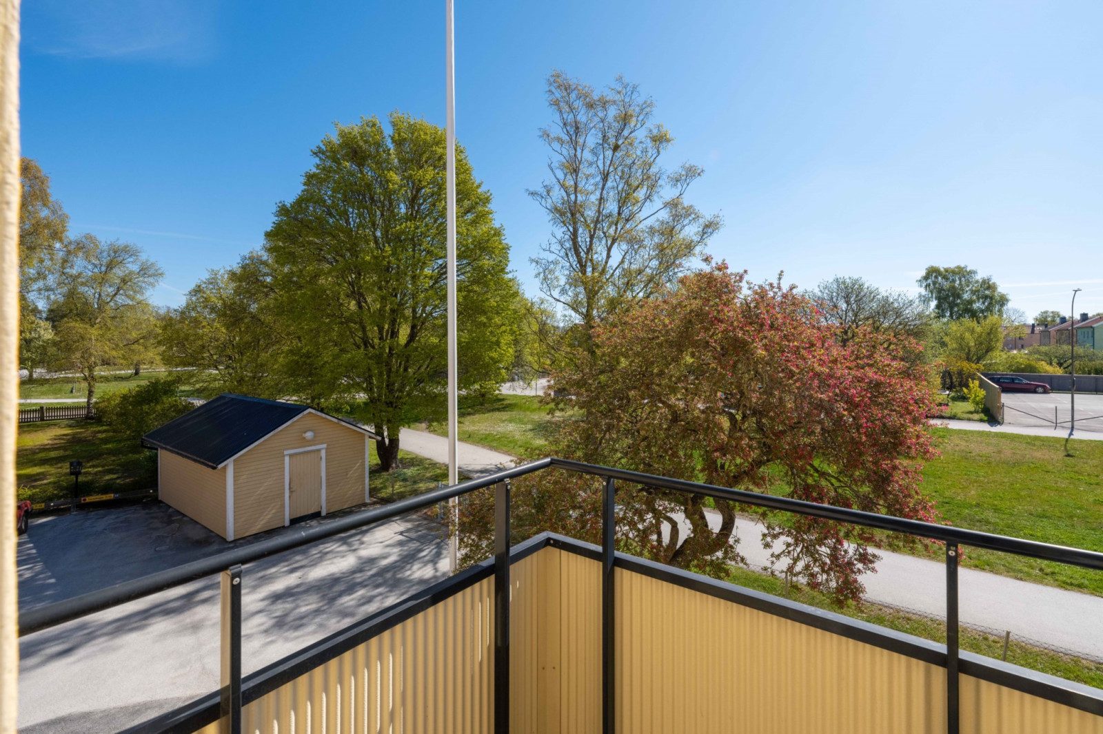  Lännaplan 1E