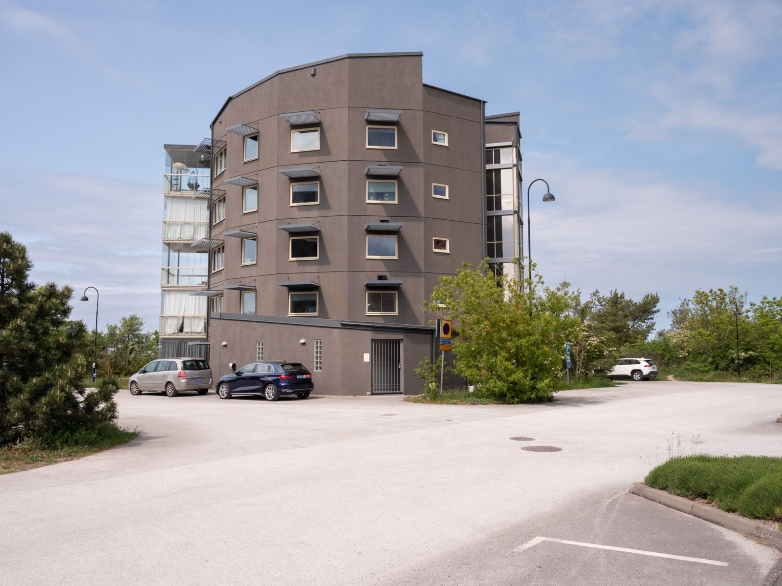  Sjöliljegatan 1-5