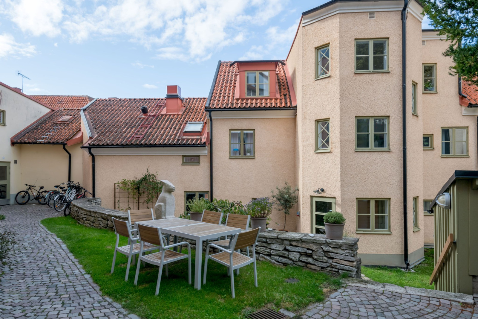  Södra kyrkogatan 2B