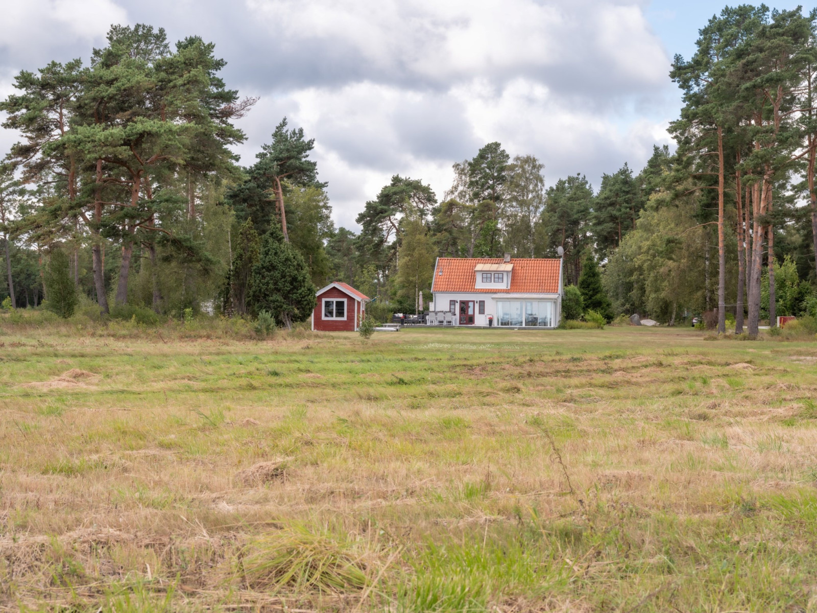Vyn när man stiger upp efter morgondoppet Anga Hemmungs 384