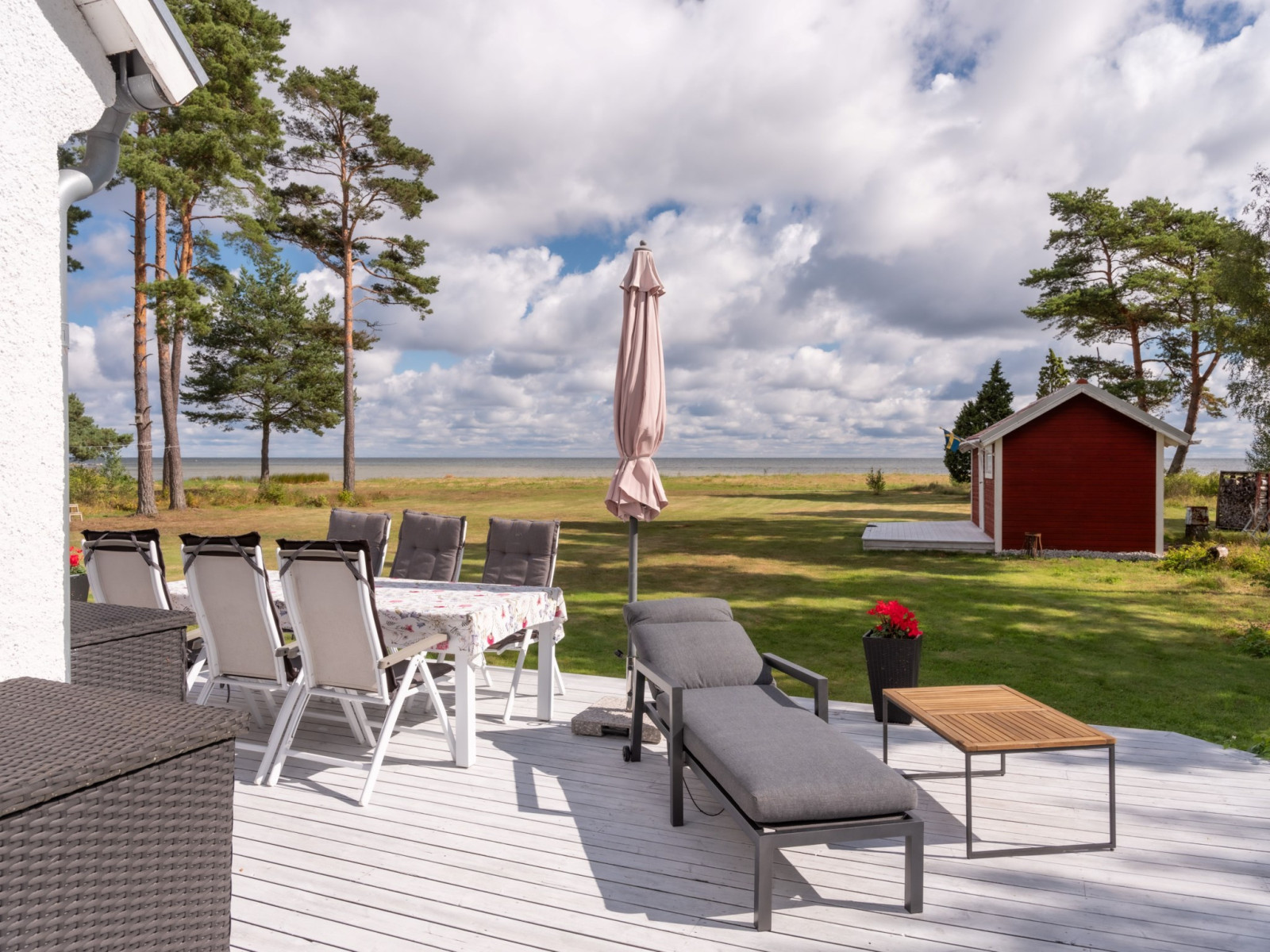 Ett enastående läge men havet alldeles inpå Anga Hemmungs 384