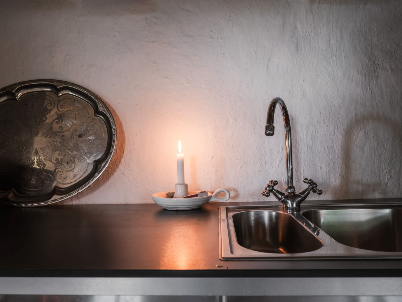 Bostad bottenvåning med köksavdelning Fole Vatlings 121