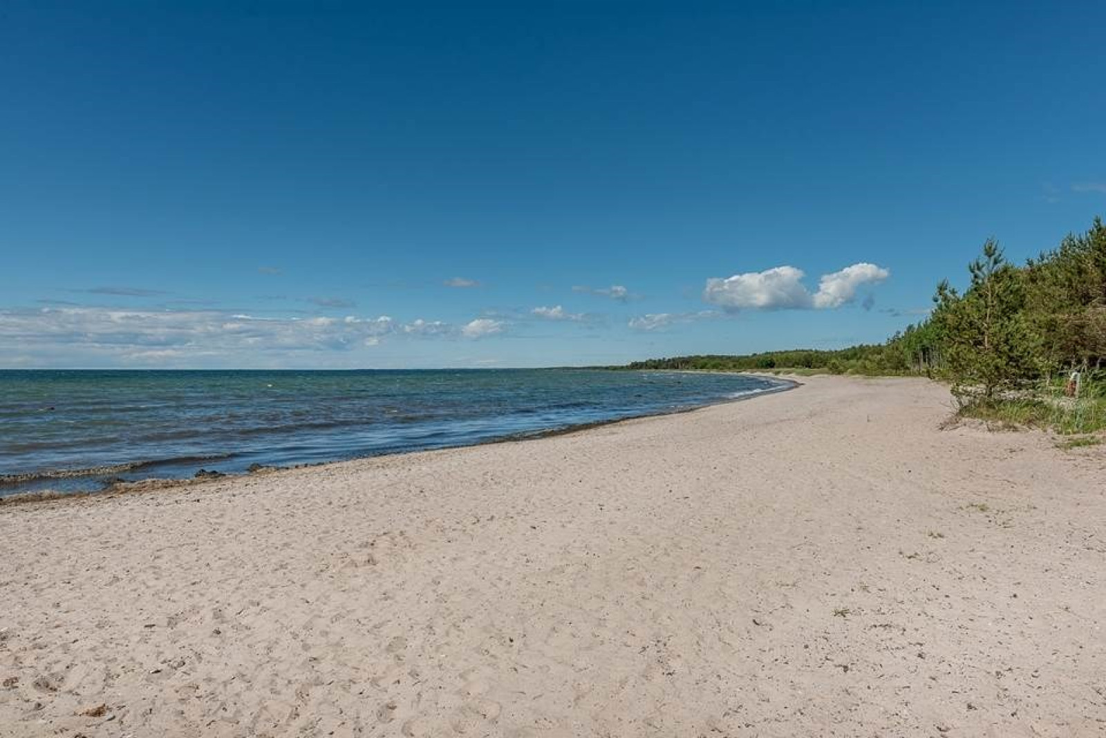 Sandstranden vid Sandhamn Eksta Hägur