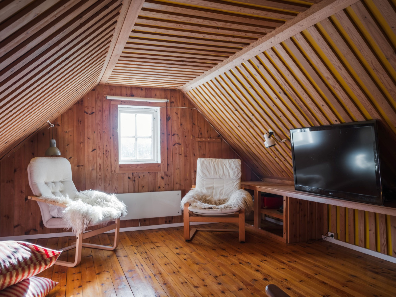  Hangvar Kullshage 828