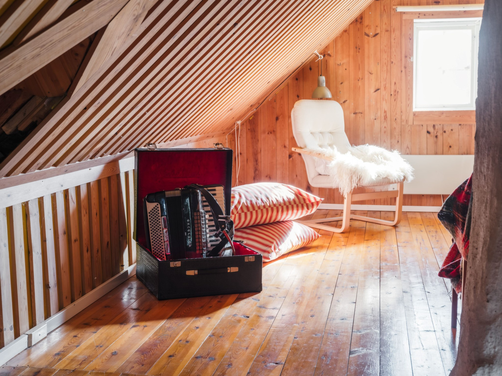  Hangvar Kullshage 828