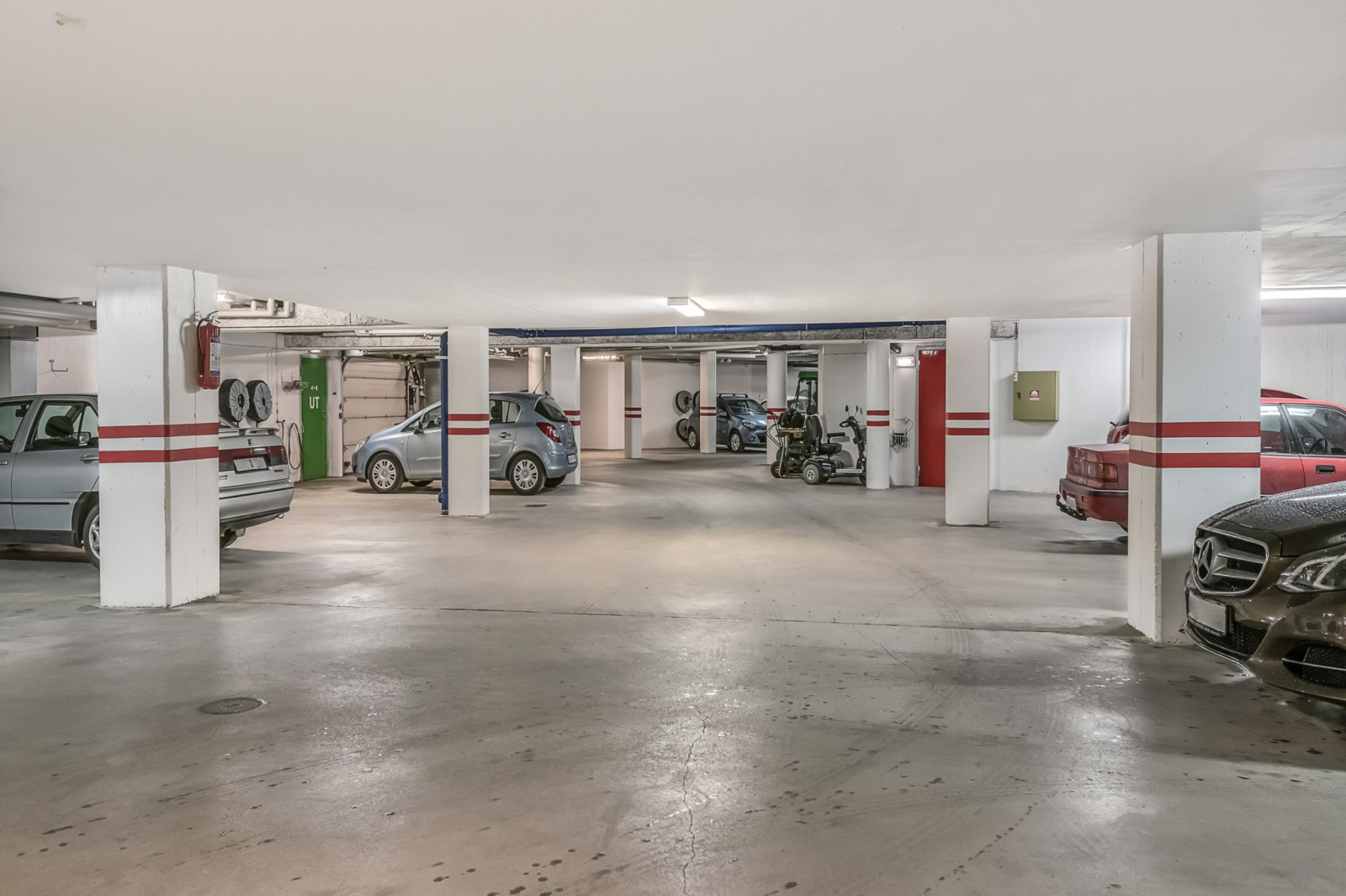 Garage finns med hiss Visborgsgatan 28A