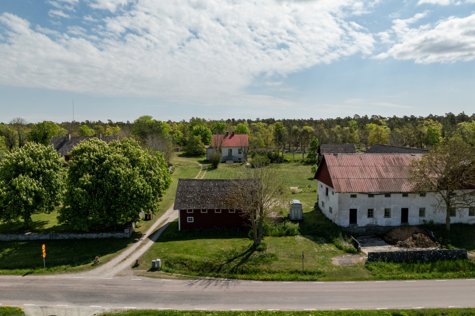  Endre Prästgården 405