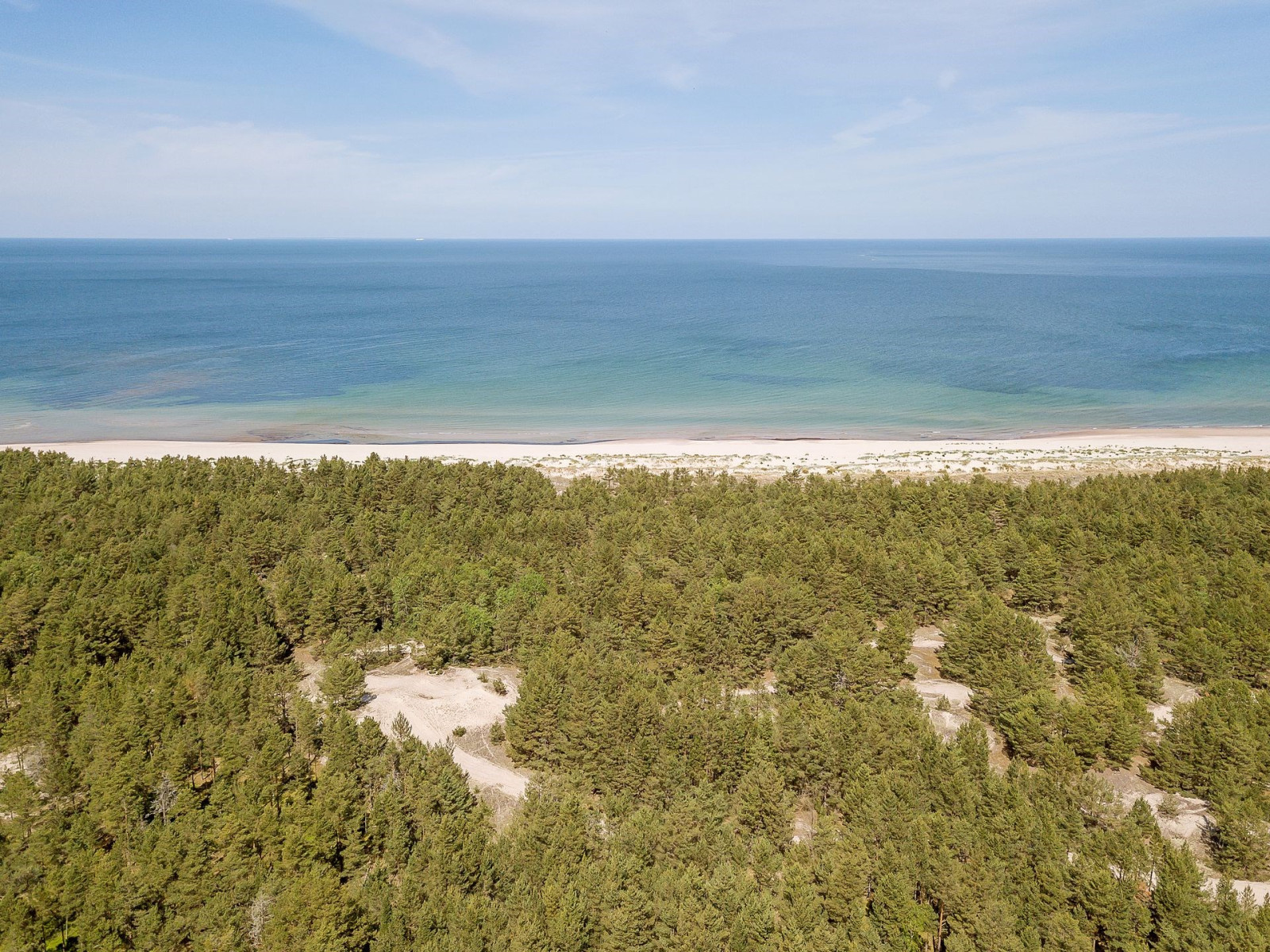 Havet och den fina stranden är inte långt borta Fårö Ödehoburga 1420