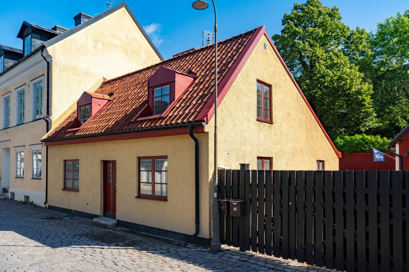  Norra Kyrkogatan 24